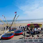 度假居 Boardwalk@thebay, 法利