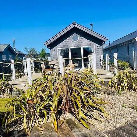 Boardwalk@thebay, Dom wakacyjny *